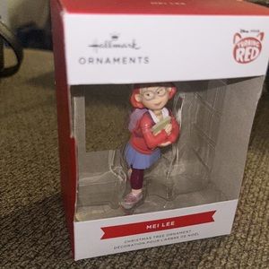 Mei Lee - Hallmark New Christmas tree ornament! NIB